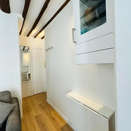 Cosy Studio With Balcony Paris Center - Sorbonne - Pantheon - Notre-Dame Exterior photo