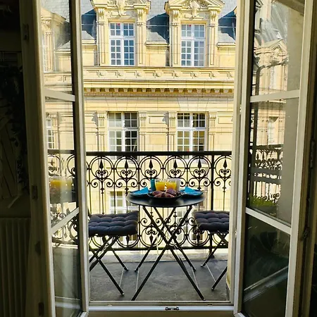 Cosy Studio With Balcony Paris Center - Sorbonne - Pantheon - Notre-Dame Exterior photo