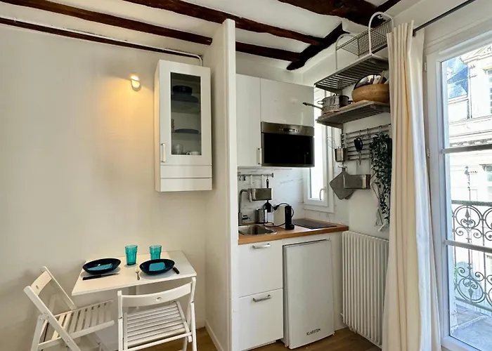 Cosy Studio With Balcony Paris Center - Sorbonne - Pantheon - Notre-Dame
