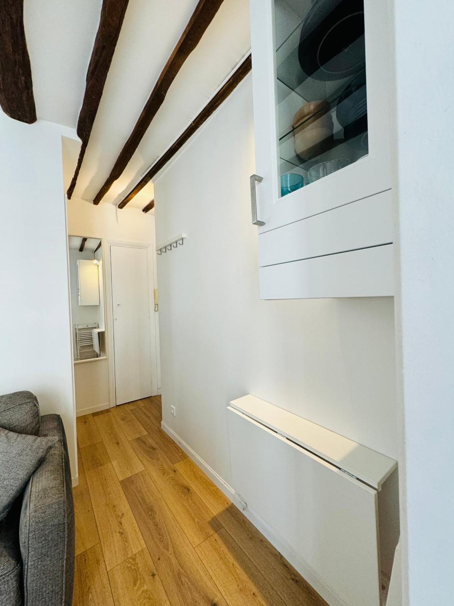 Cosy With Balcony Center - Sorbonne - Pantheon - Notre-dame Appartement Parijs